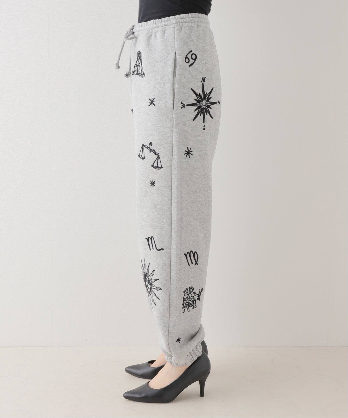 ALANUI/アラヌイ】 HOROSCOPE FLEECE SWEATPANTS（スウェットパンツ 