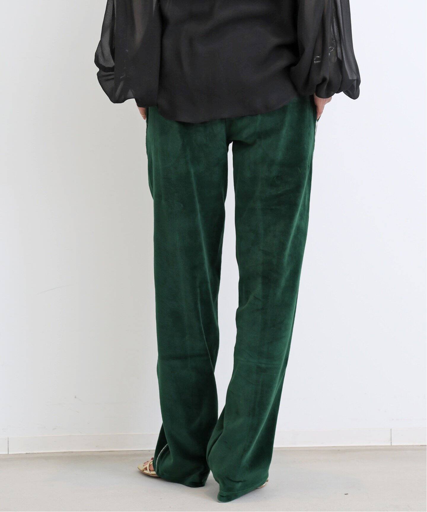 SPORTY&RICH/スポーティアンドリッチ】SPORTY VELOUR TRACK PANTS  