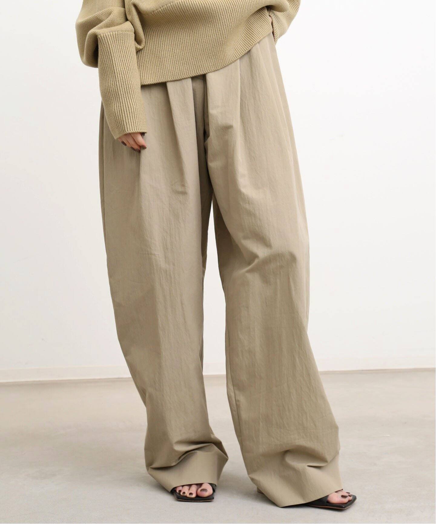 STUDIO NICHOLSON/スタジオ ニコルソン】DOUBLE PLEAT PANTS 