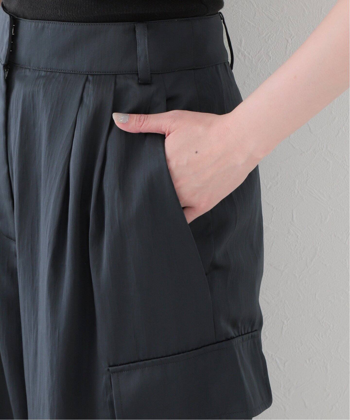 TIBI/ティビ】SHINY NYLON PLEATED STELLA CARGO PANTS（カーゴパンツ 
