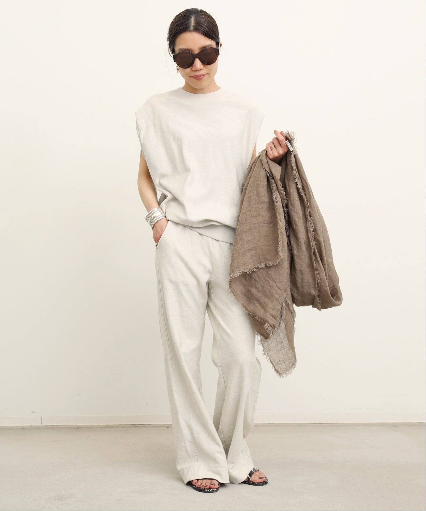アパルトモン セットアップGREYCHORD Tops & Pants34 