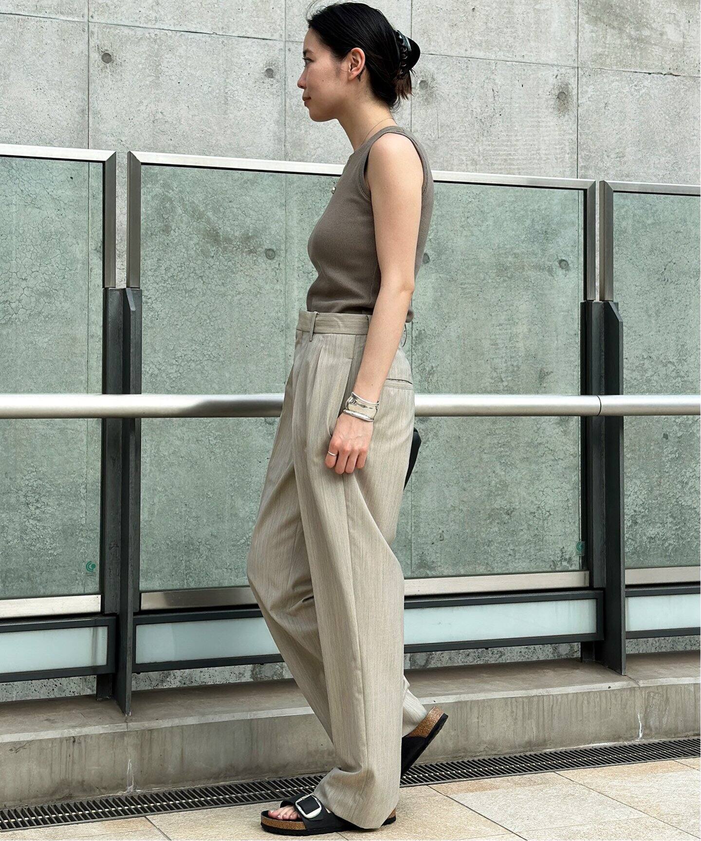 CINOH / チノ】tuck slacks（スラックス）｜AP STUDIO（エーピー 