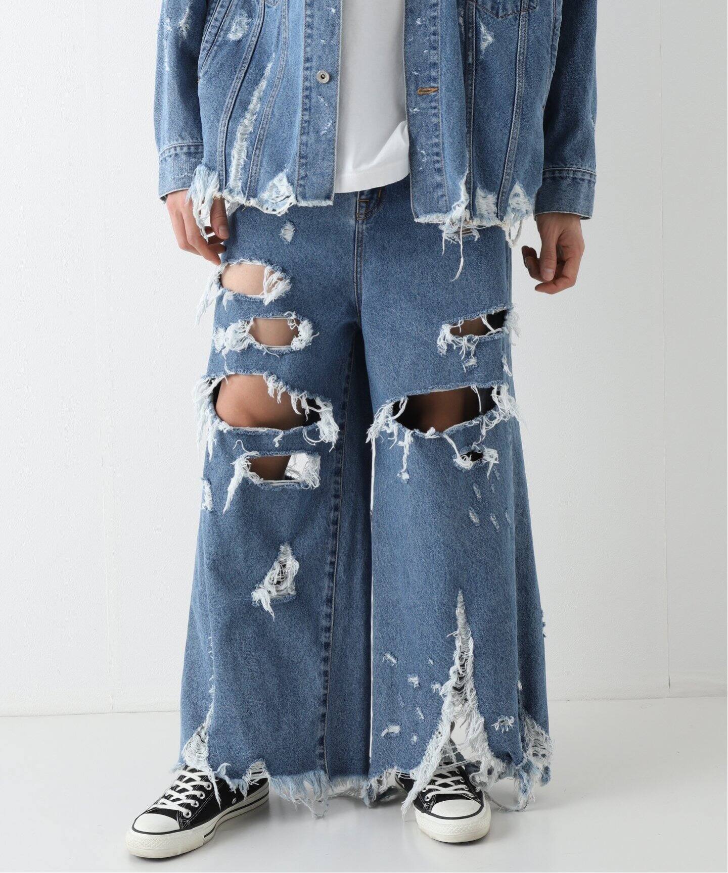 doublet / ダブレット】DESTROYED DENIM PANTS（デニムパンツ 