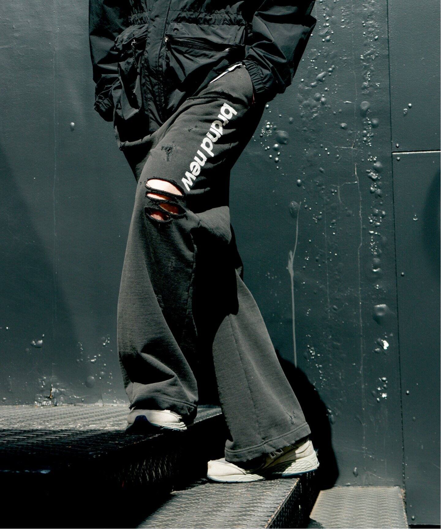 doublet / ダブレット】DESTROYED SWEAT PANTS（スウェットパンツ 