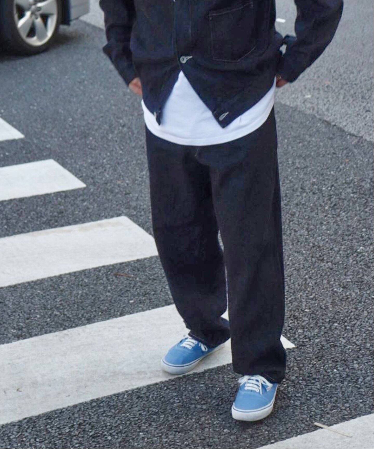 comoli / コモリ】デニム ベルテッドパンツ（デニムパンツ・ジーンズ 