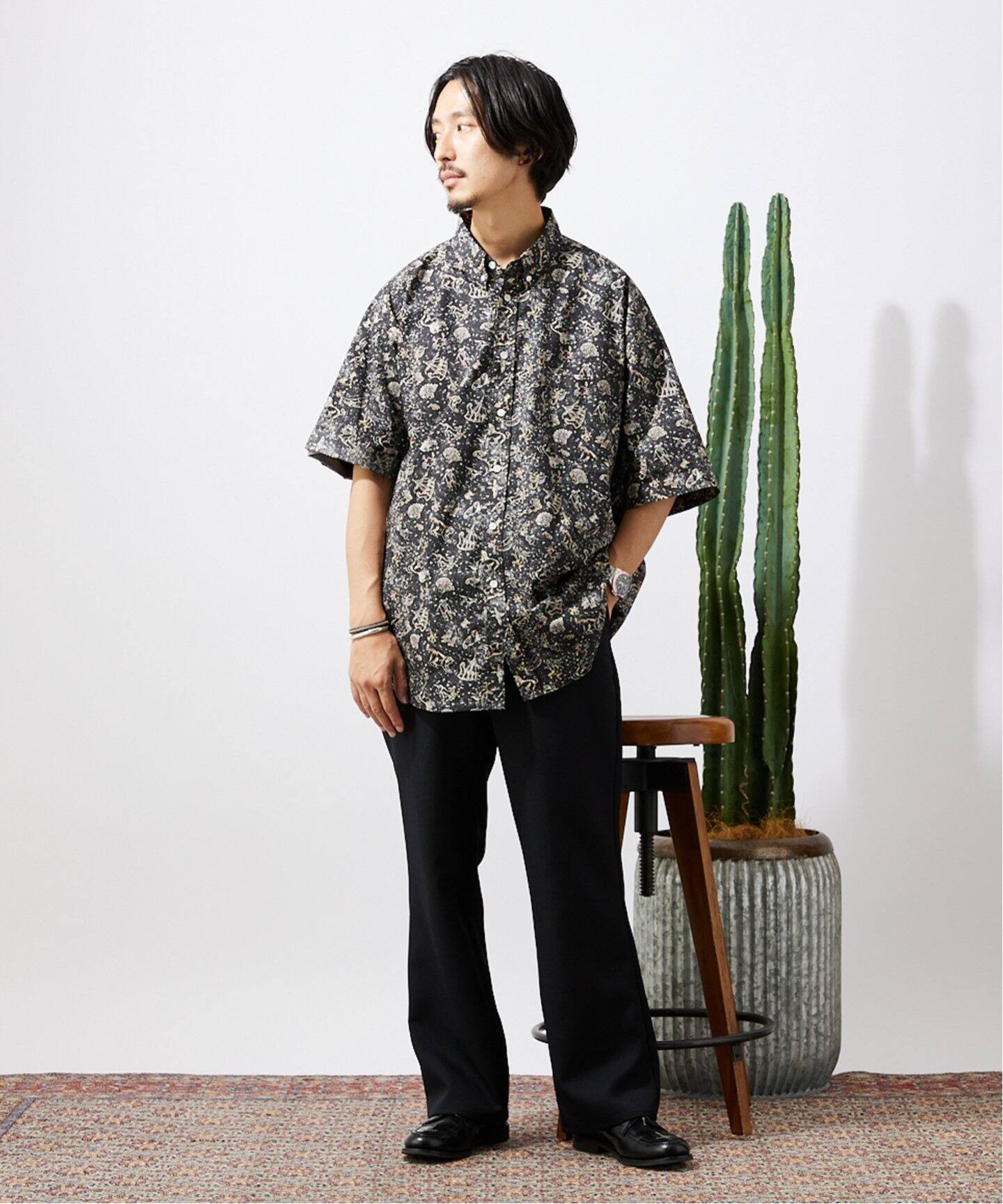 ポリエステルツイル ストレッチフレアパンツ（その他パンツ