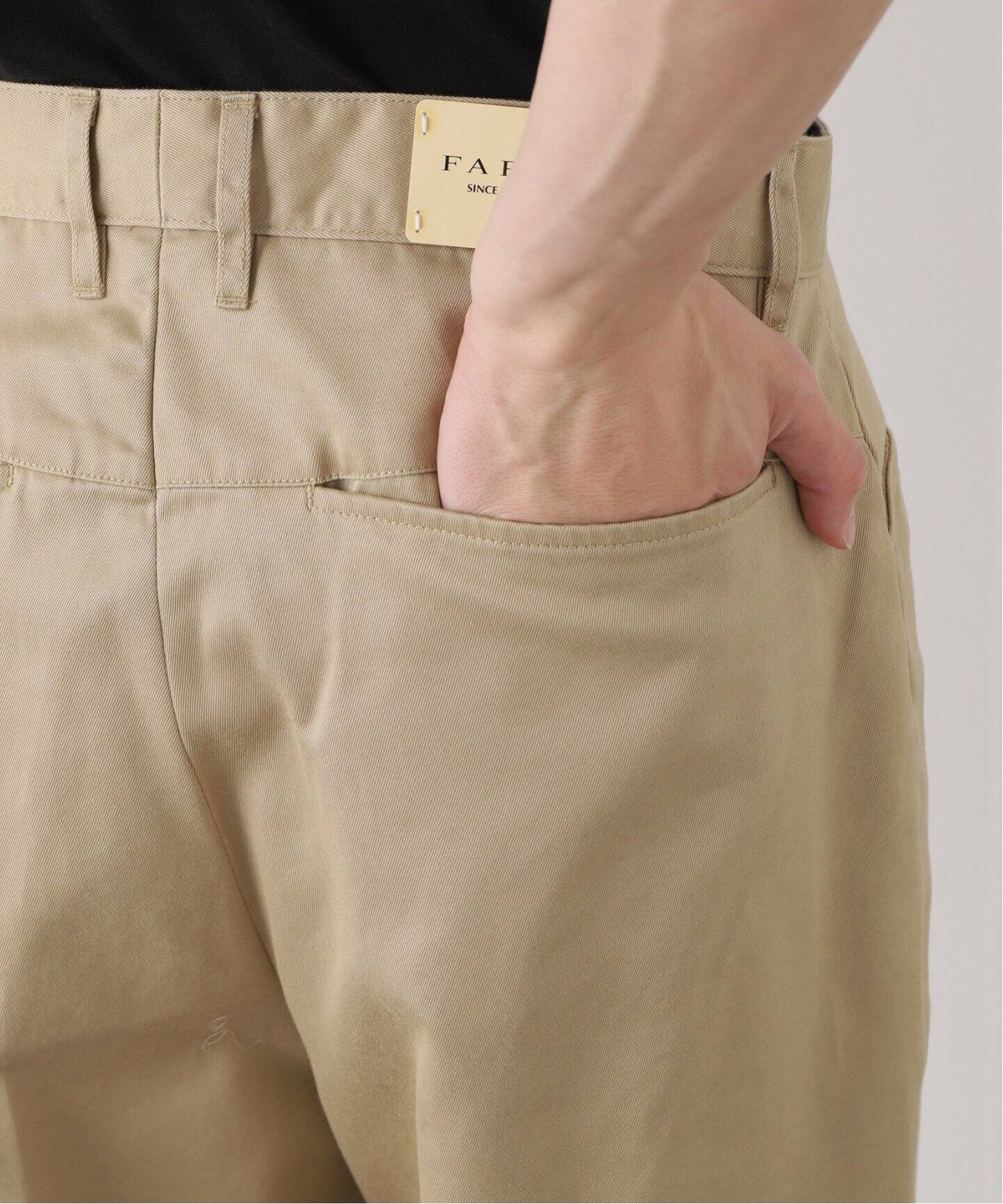 FARAH / ファーラー】ツータック ワイドテーパードパンツ（チノパンツ 
