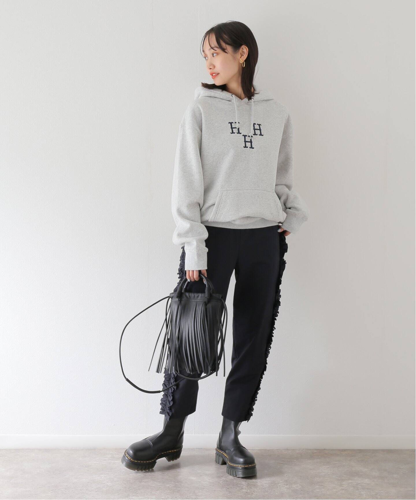 RHODOLIRION/ロドリリオン】Frill Side Stripe Pant - Typewriter  