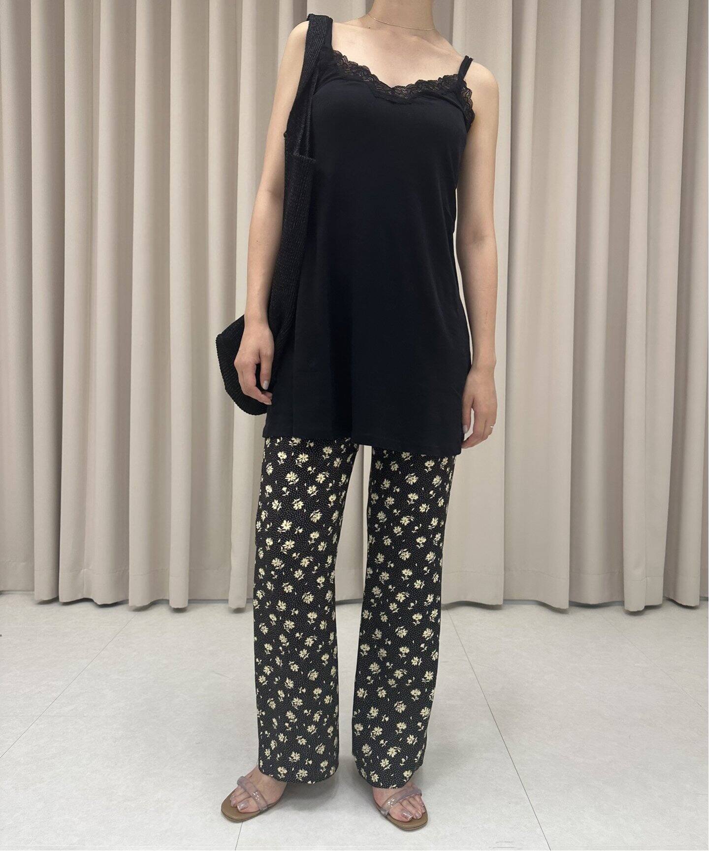 ヴィンテージフラワー フレアーパンツ（その他パンツ）｜EDIT.FOR LULU  