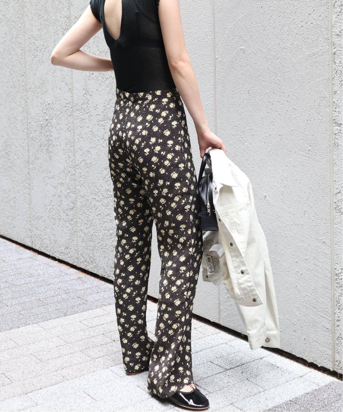 ヴィンテージフラワー フレアーパンツ（その他パンツ）｜EDIT.FOR LULU  