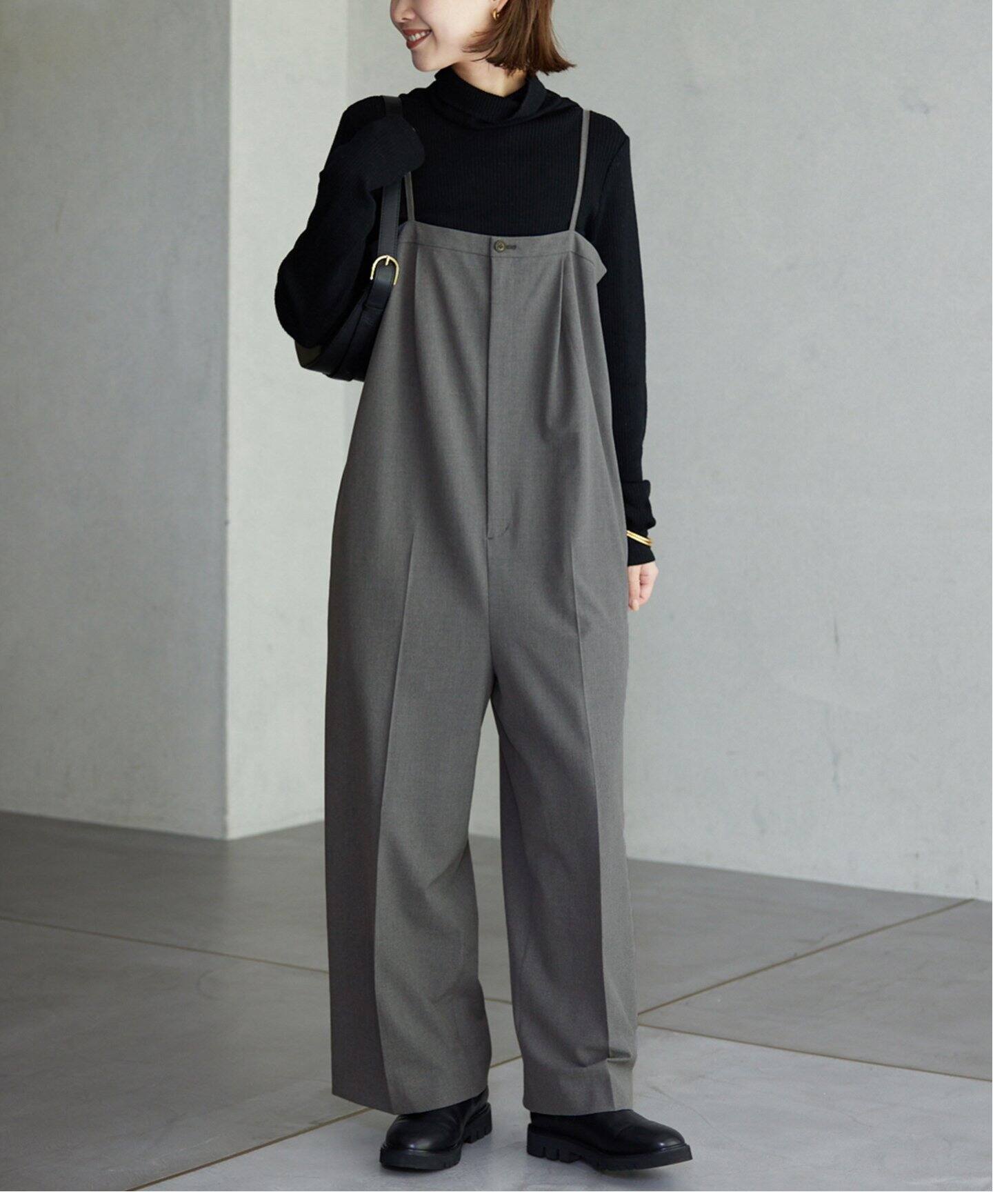 SLOBE IENA（スローブイエナ）の「ツイルトロバッククロスサロペ