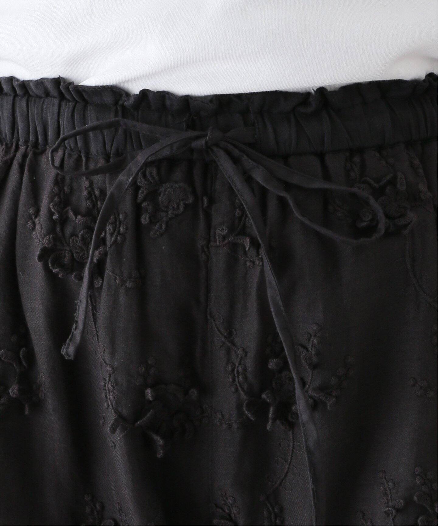 crinkle crinkle crinkle】3D embroidery easy パンツ（その他パンツ 