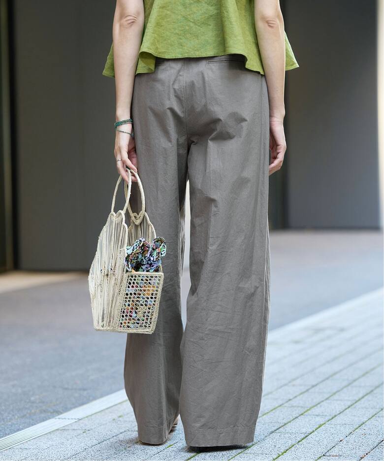 IENA LA BOUCLE ハイカウントダンプ2タックパンツ（スラックス）｜IENA  