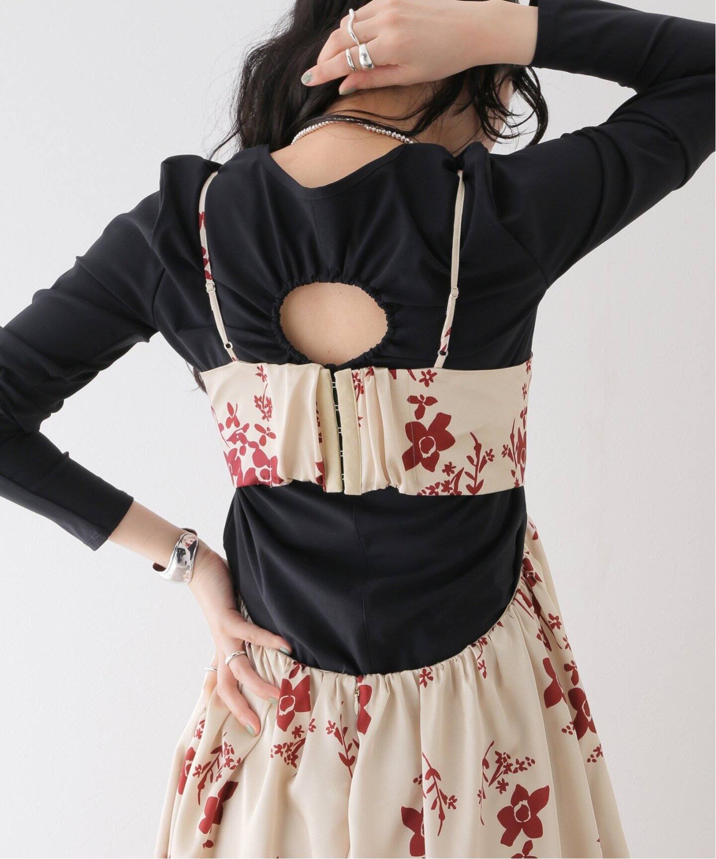 MIOSMOKEY/ミオズモーキー】PRINT OPEN BACK DRESS：ワンピース 