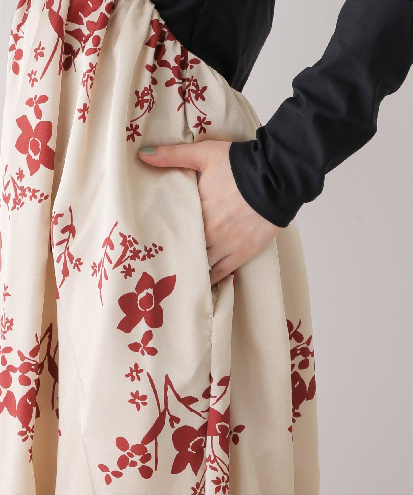 MIOSMOKEY/ミオズモーキー】PRINT OPEN BACK DRESS：ワンピース 