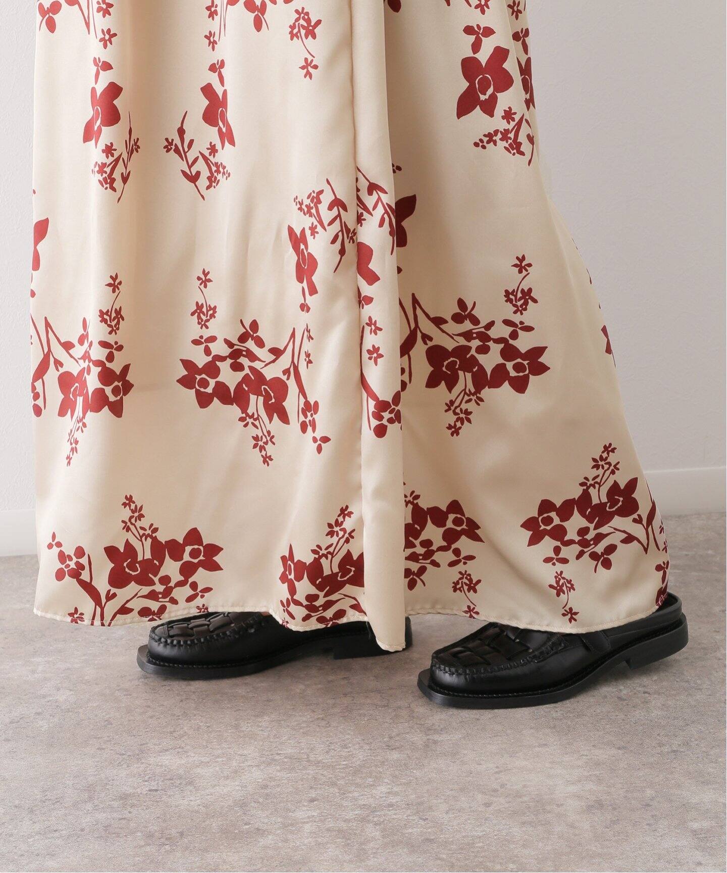 MIOSMOKEY/ミオズモーキー】PRINT OPEN BACK DRESS：ワンピース 