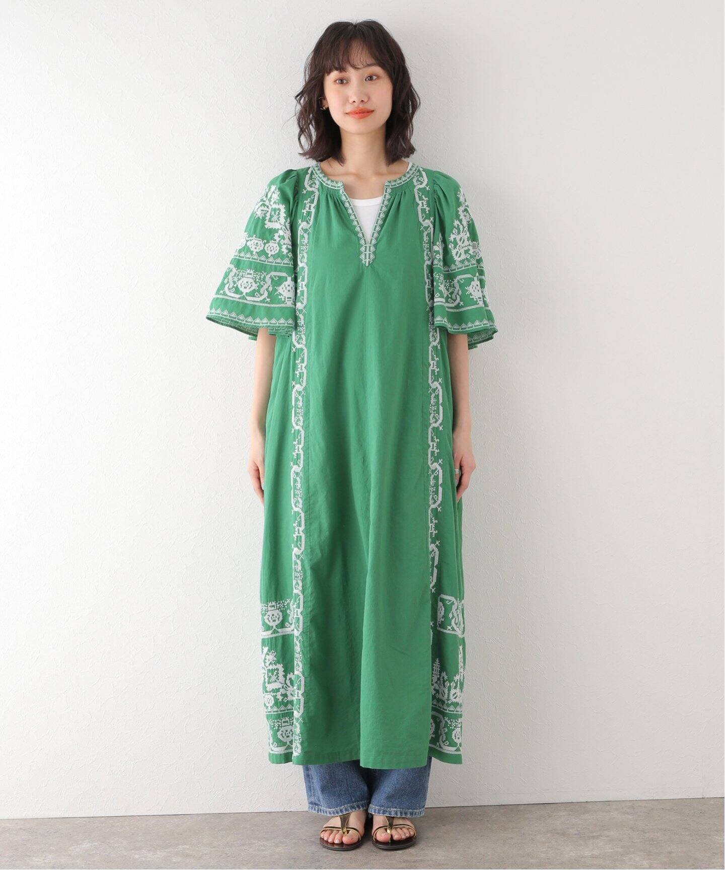 SARA MALLIKA/サラマリカ】コットンエンブロイダリーバックオープン  