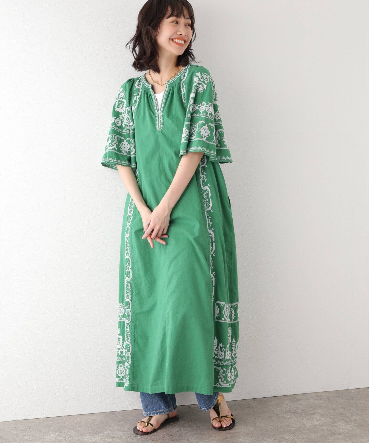 SARA MALLIKA/サラマリカ】コットンエンブロイダリーバックオープン  