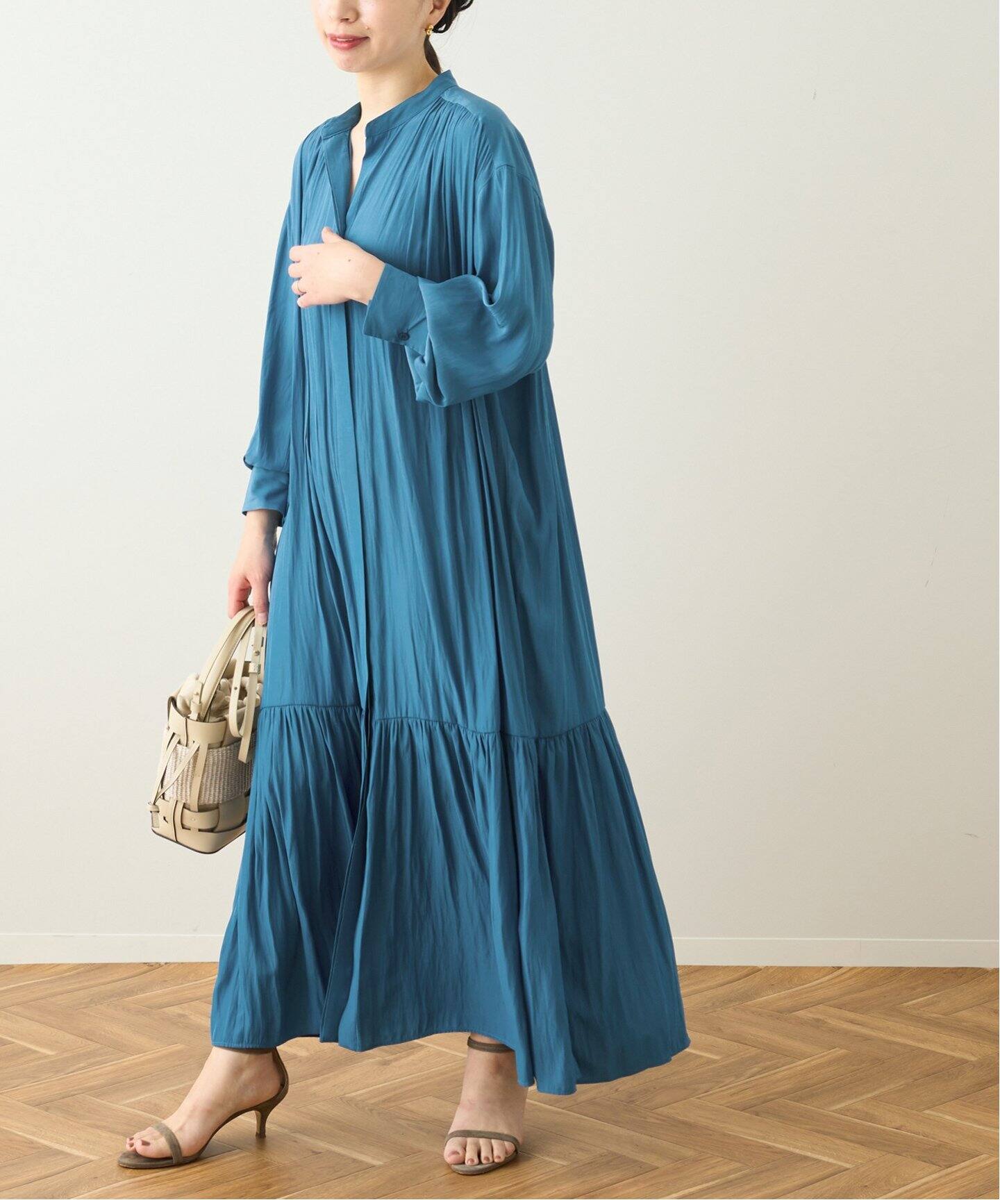 ローグストライプ/デシンマキシティアードワンピース（ワンピース  