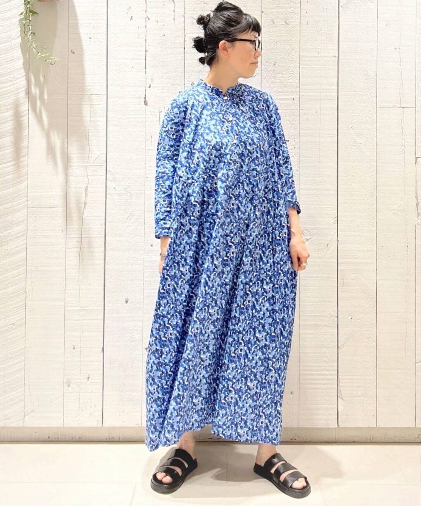 リバティローンフラワー ampleプルワンピース（ワンピース）｜journal  