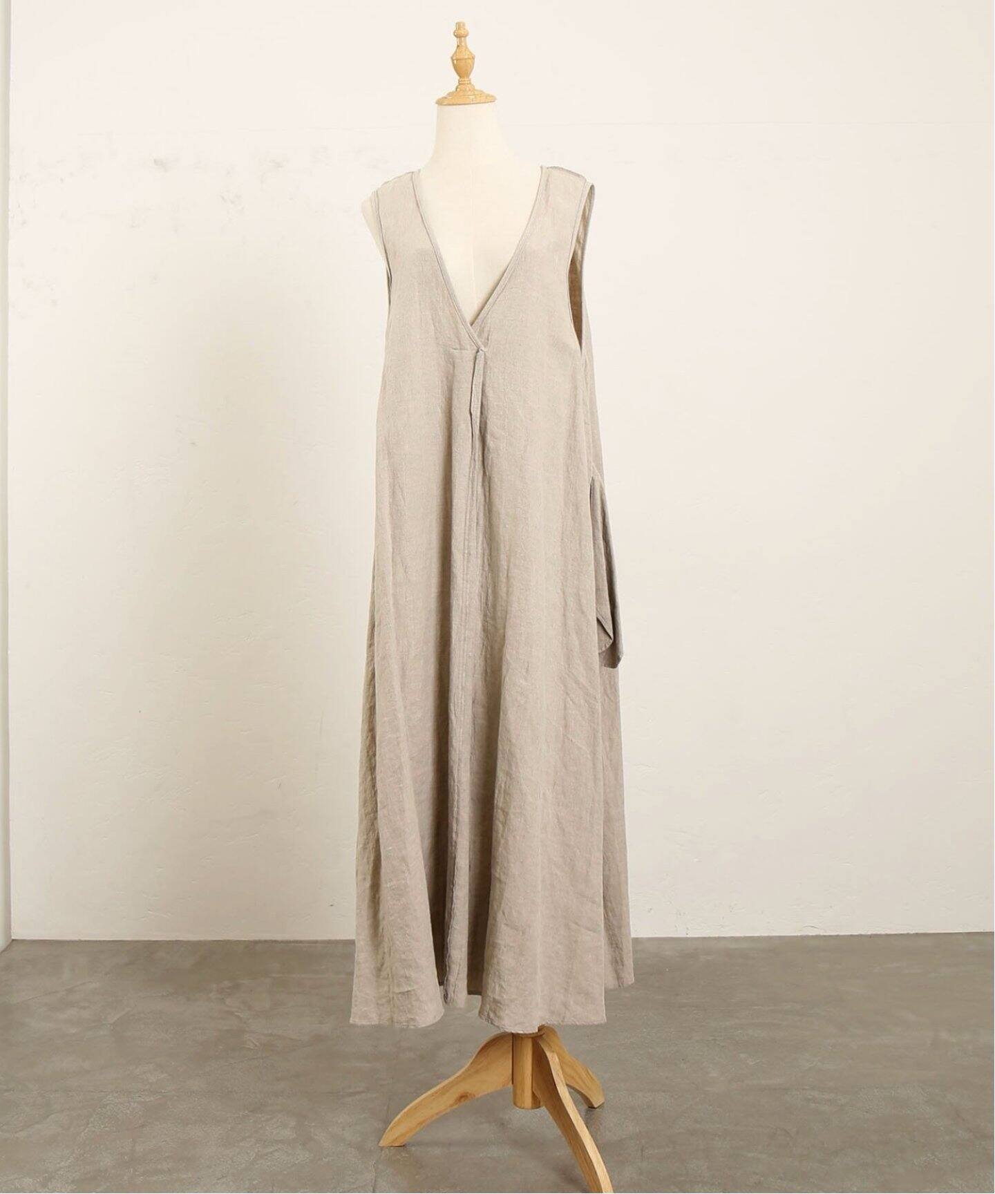 リネンワッシャー Vネックノースリーブワンピース（ワンピース  