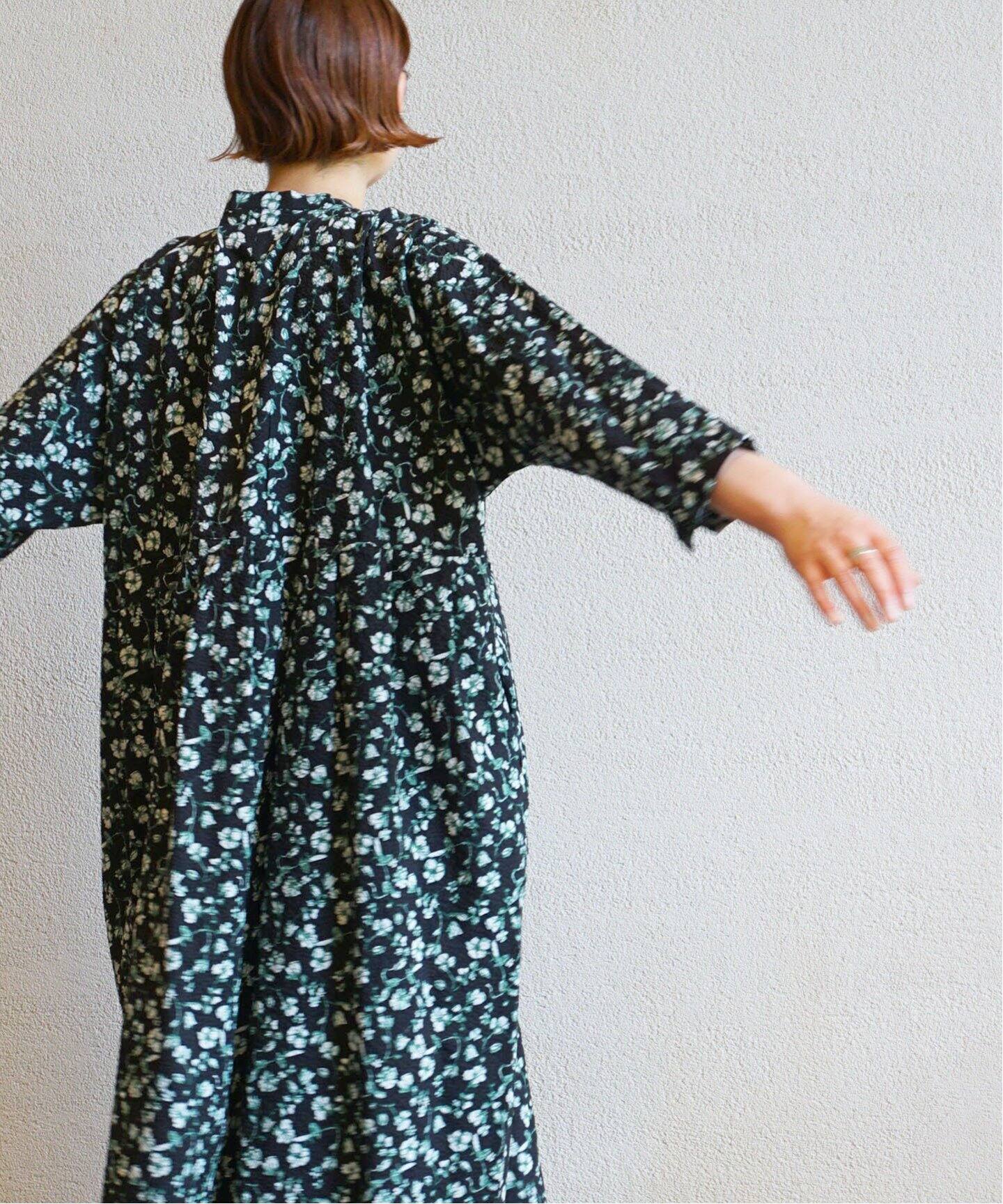 アソートフラワー ampleプルワンピース（ワンピース）｜journal  