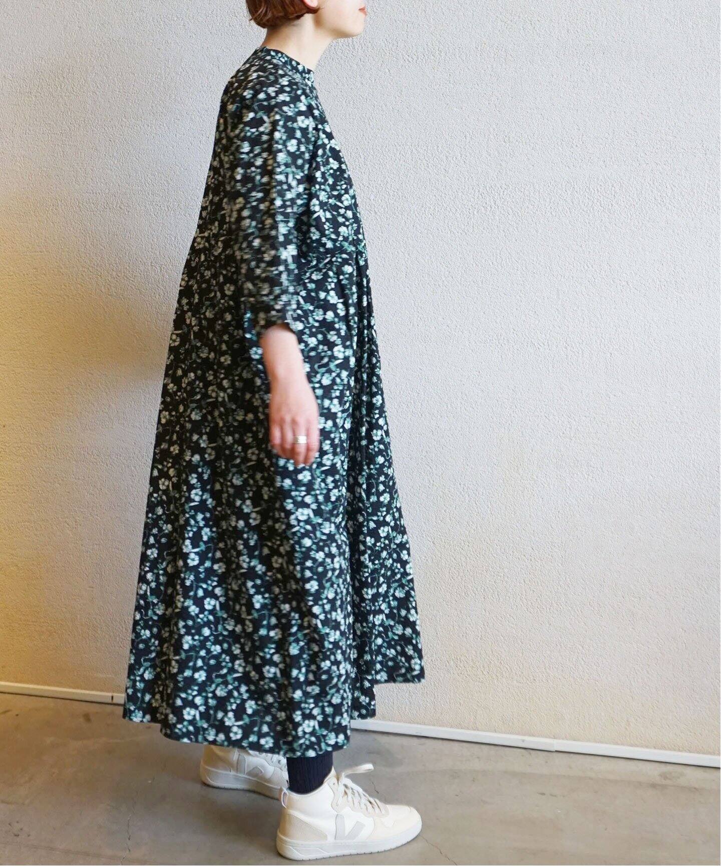 アソートフラワー ampleプルワンピース（ワンピース）｜journal  