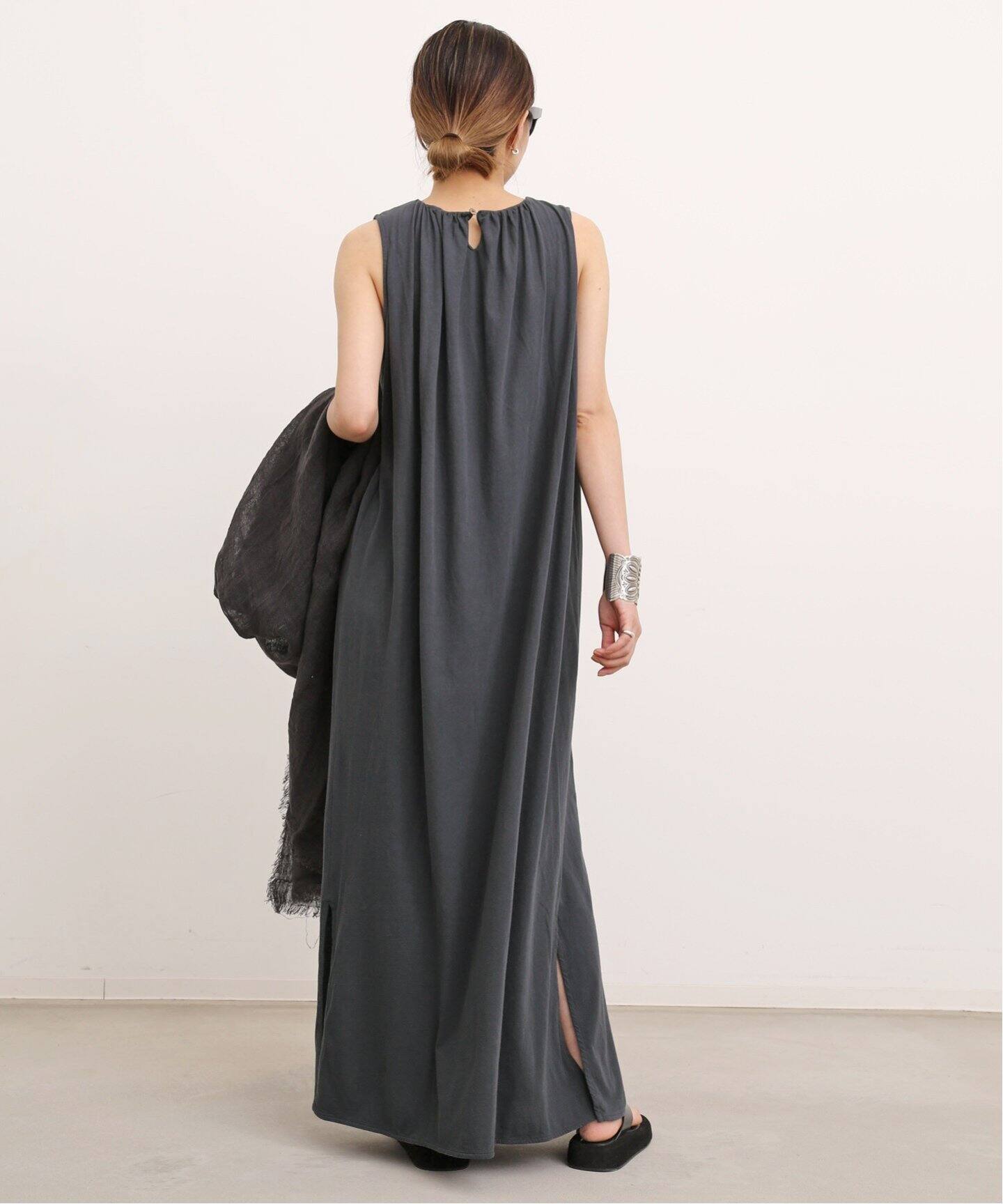 GREYCHORD/グレーコード】 NOSLEEVE ONEPIECE（ワンピース）｜L  