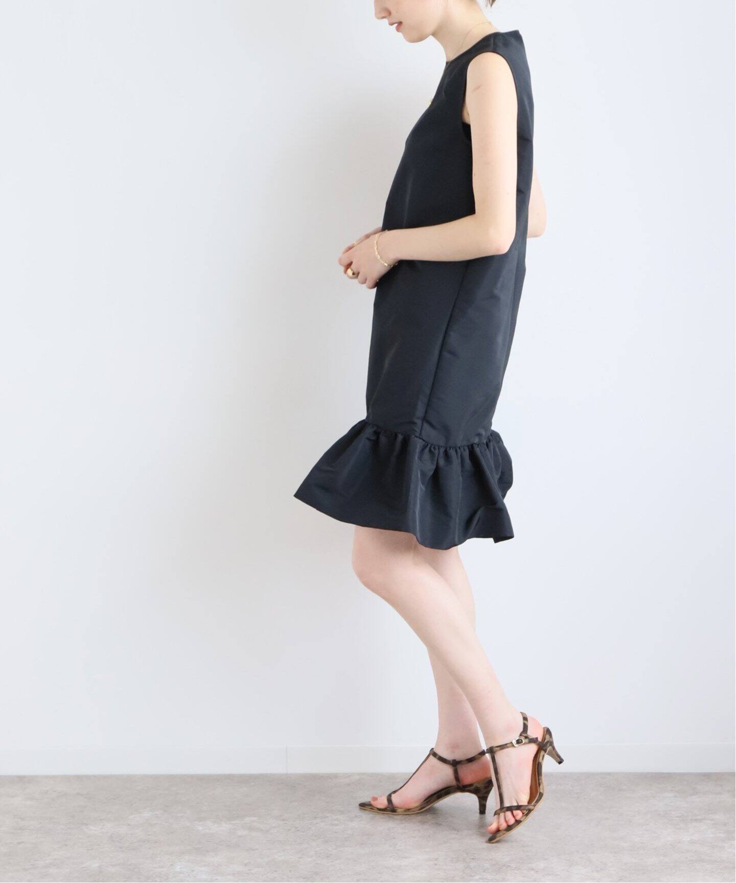 NINA RICCI/ニナ リッチ】SLEEVELESS MINI TAFFETA PEPLU ワンピース 