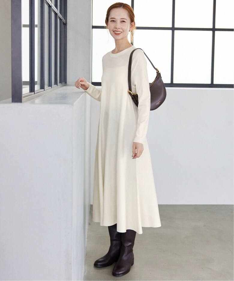 ウォッシャブルフレアワンピース（ニットワンピース）｜SLOBE IENA  