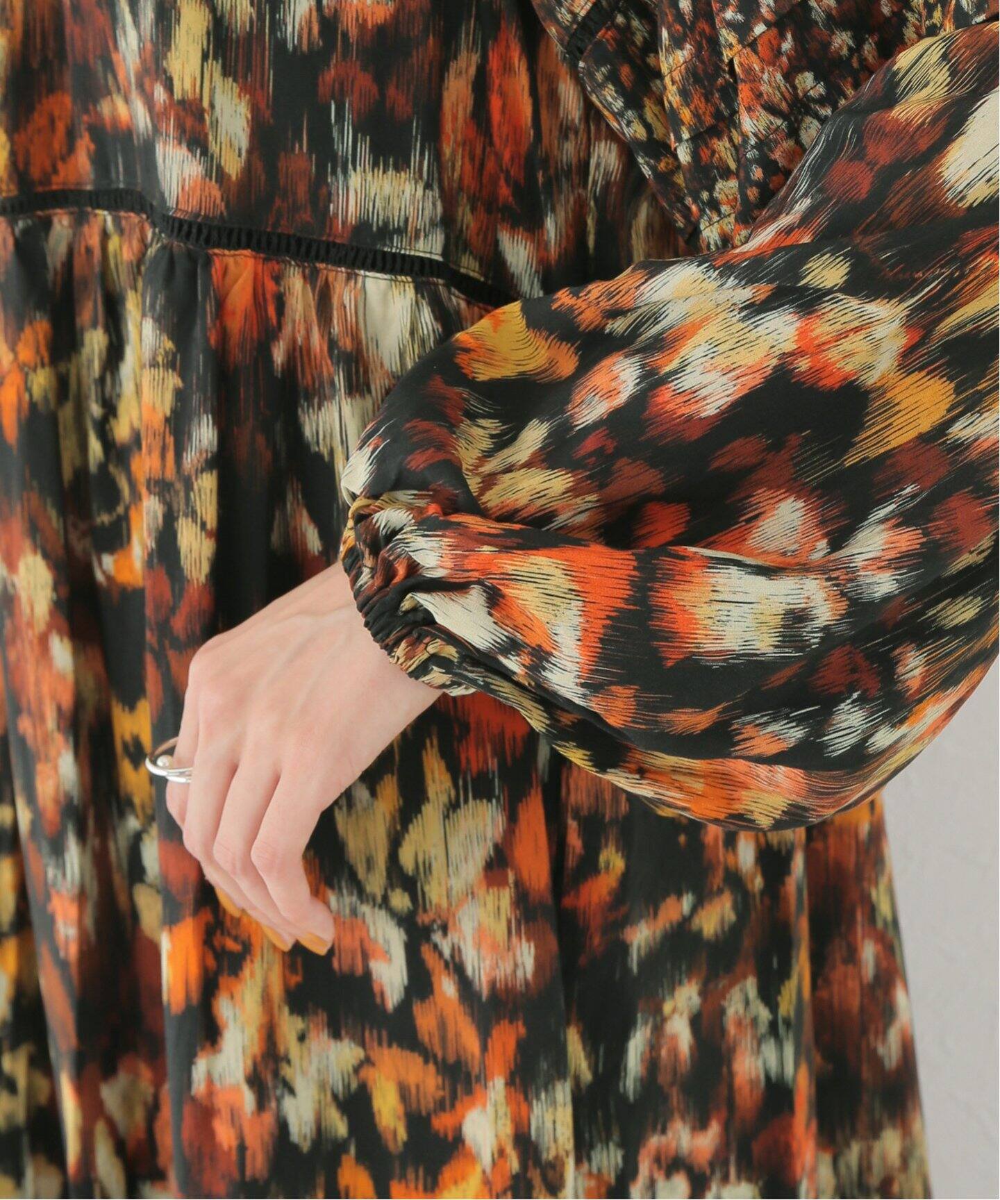 TROUILLETマルチフラワープリントワンピース（ワンピース）｜SLOBE  