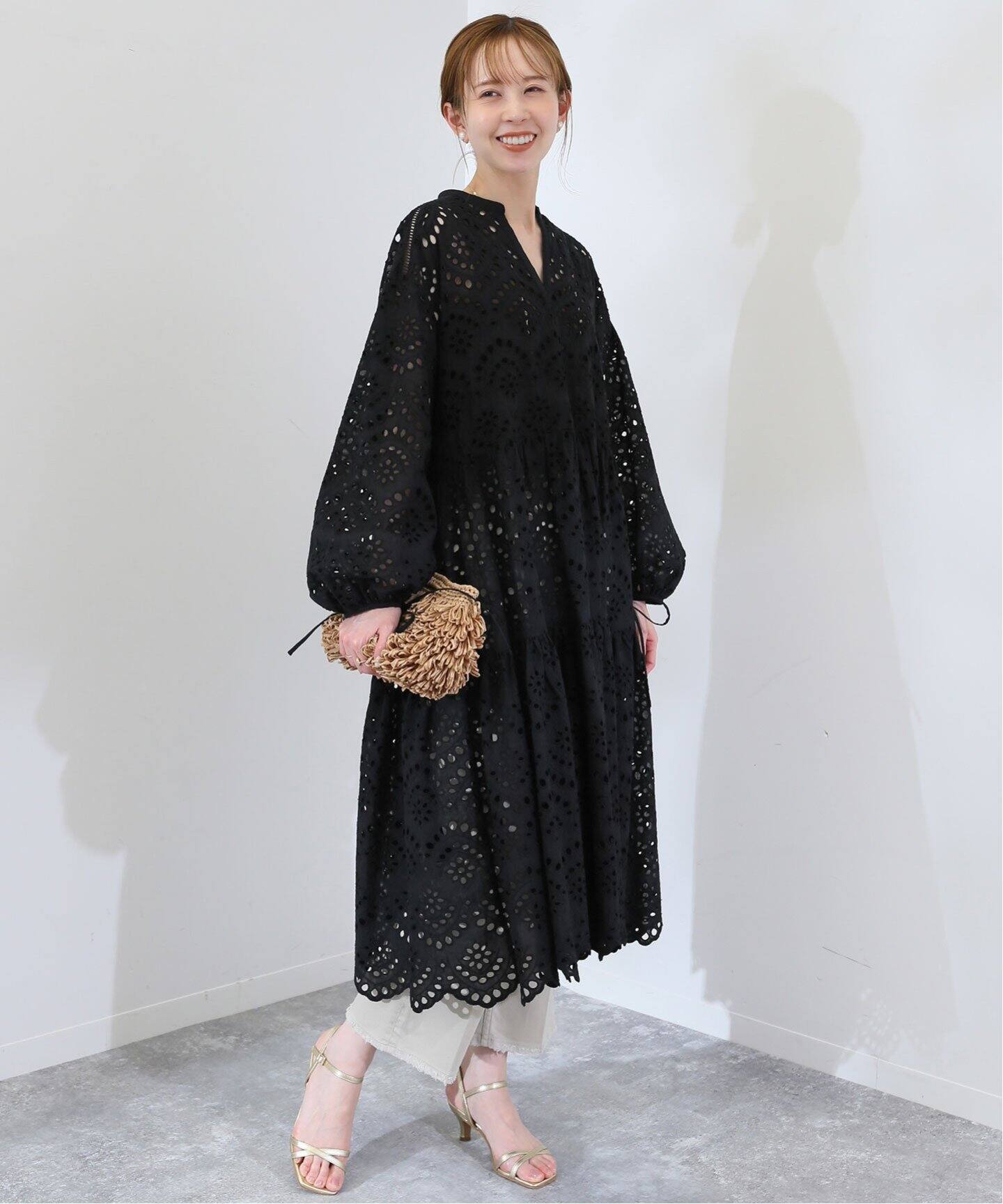 コットンエンブロイダリーティアードワンピース（ワンピース）｜SLOBE  