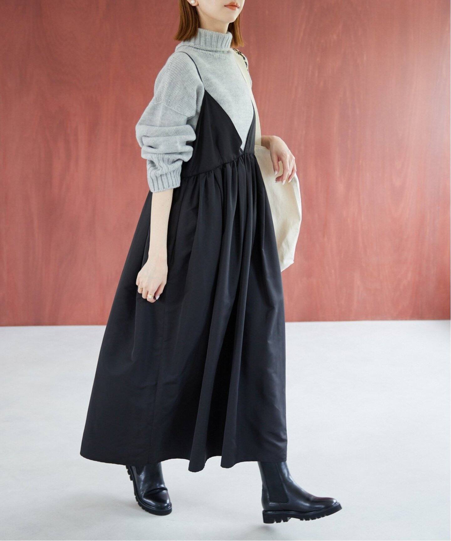 WEB限定/追加》タフタ ギャザーキャミワンピース（ワンピース）｜SLOBE  