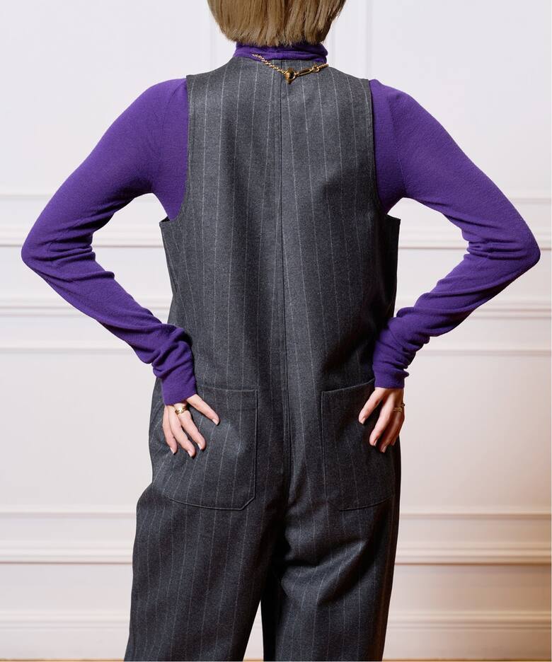 IENA LA BOUCLE フラノVネックジャンプスーツ（つなぎ／オールインワン 