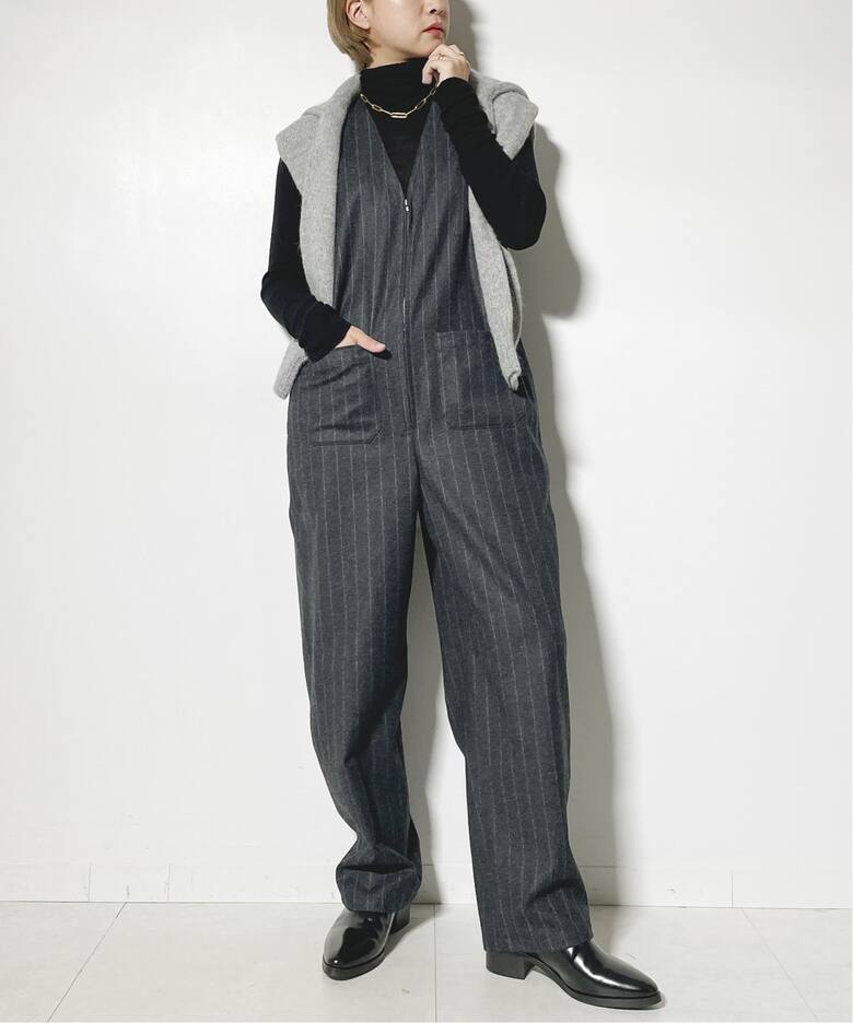 IENA LA BOUCLE フラノVネックジャンプスーツ（つなぎ／オールインワン  