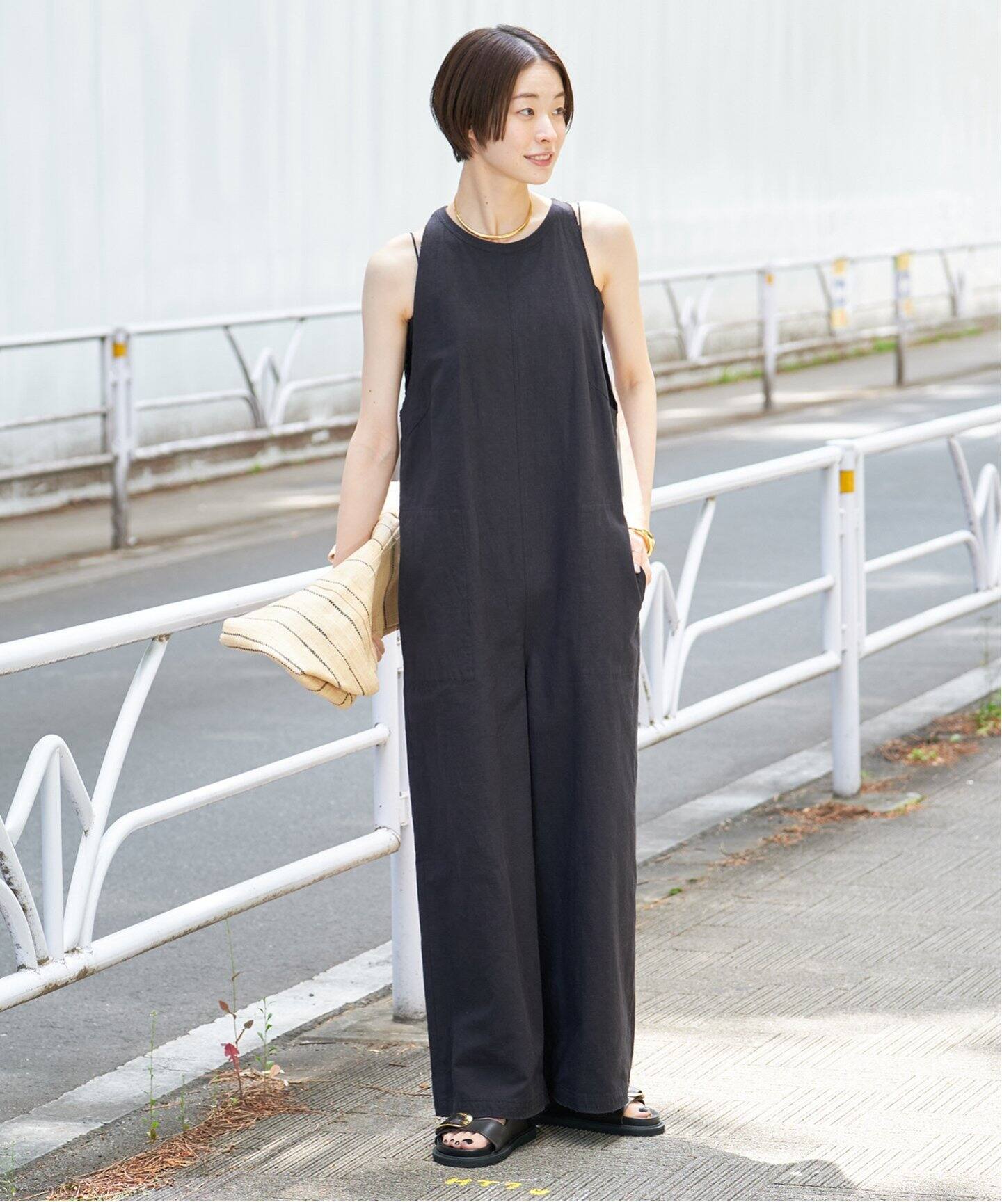 オーバーオールを着たアメリカンなベア