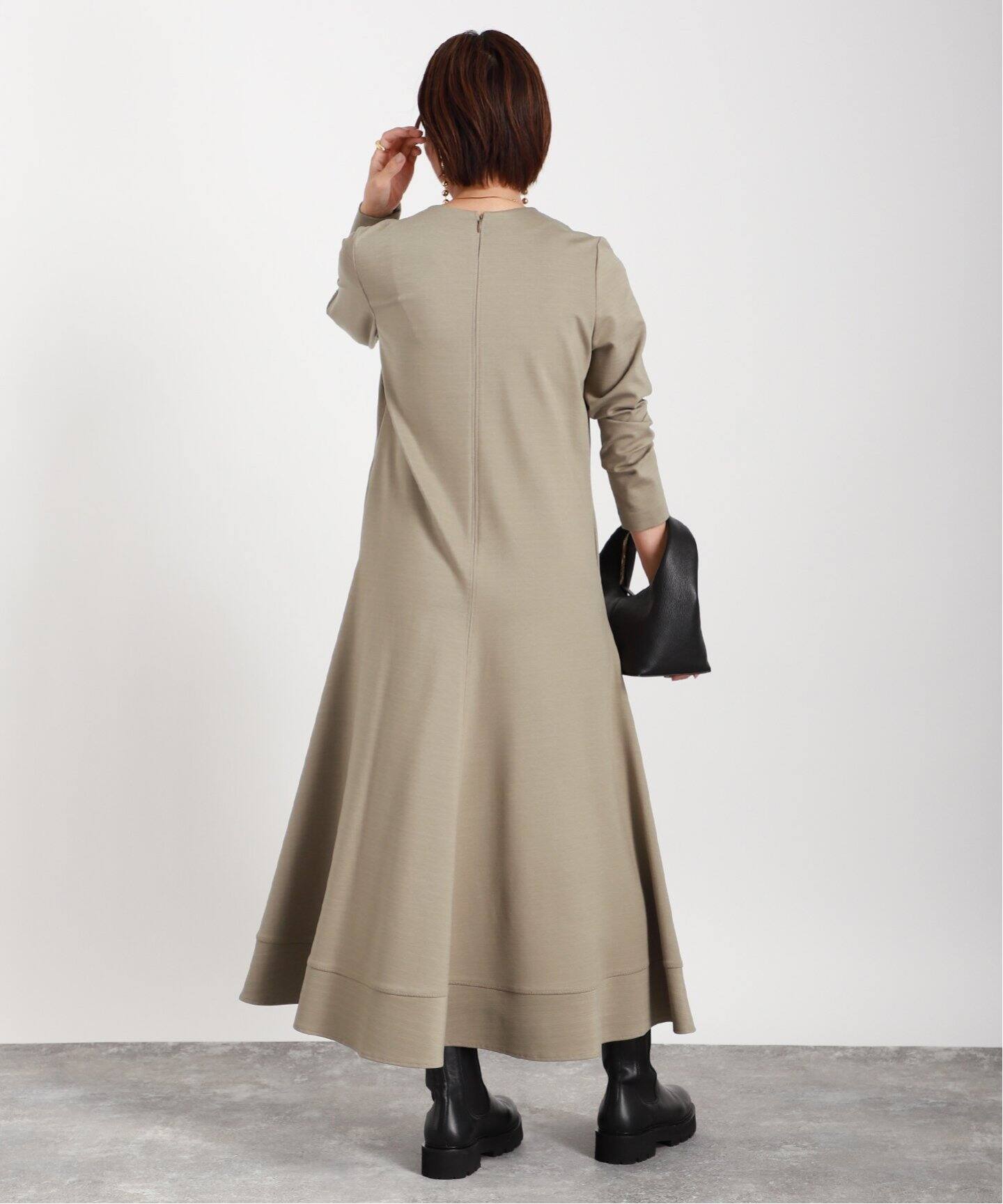 ポンチクルーネックワンピース（ワンピース）｜VERMEIL par iena  