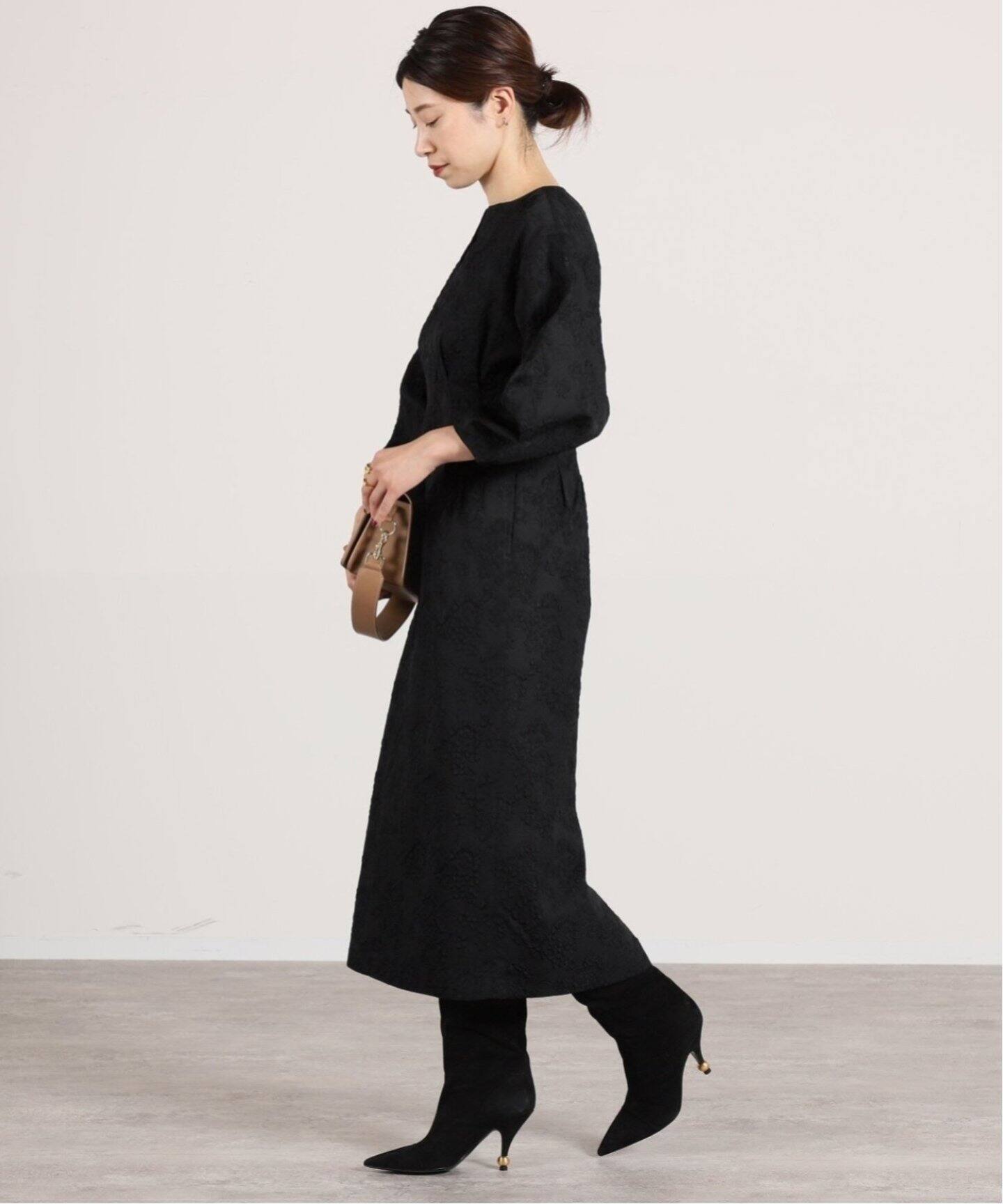 追加》ジャガードウエストシェイプワンピース（ワンピース）｜VERMEIL  