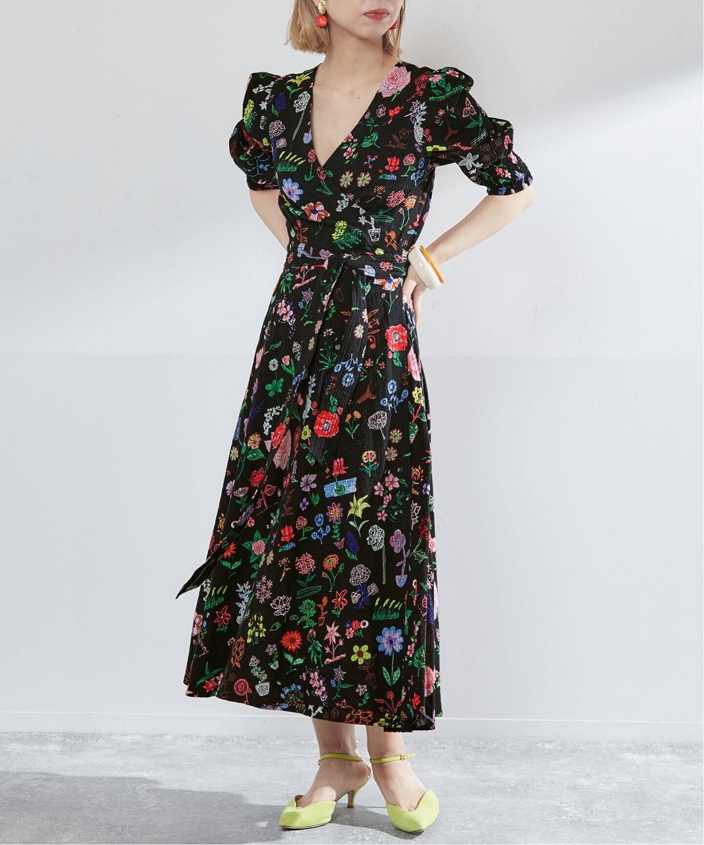 Mii / ミイ】PRINTED FLOWER MOTIF WRAP DRESS（ワンピース）｜VERMEIL 
