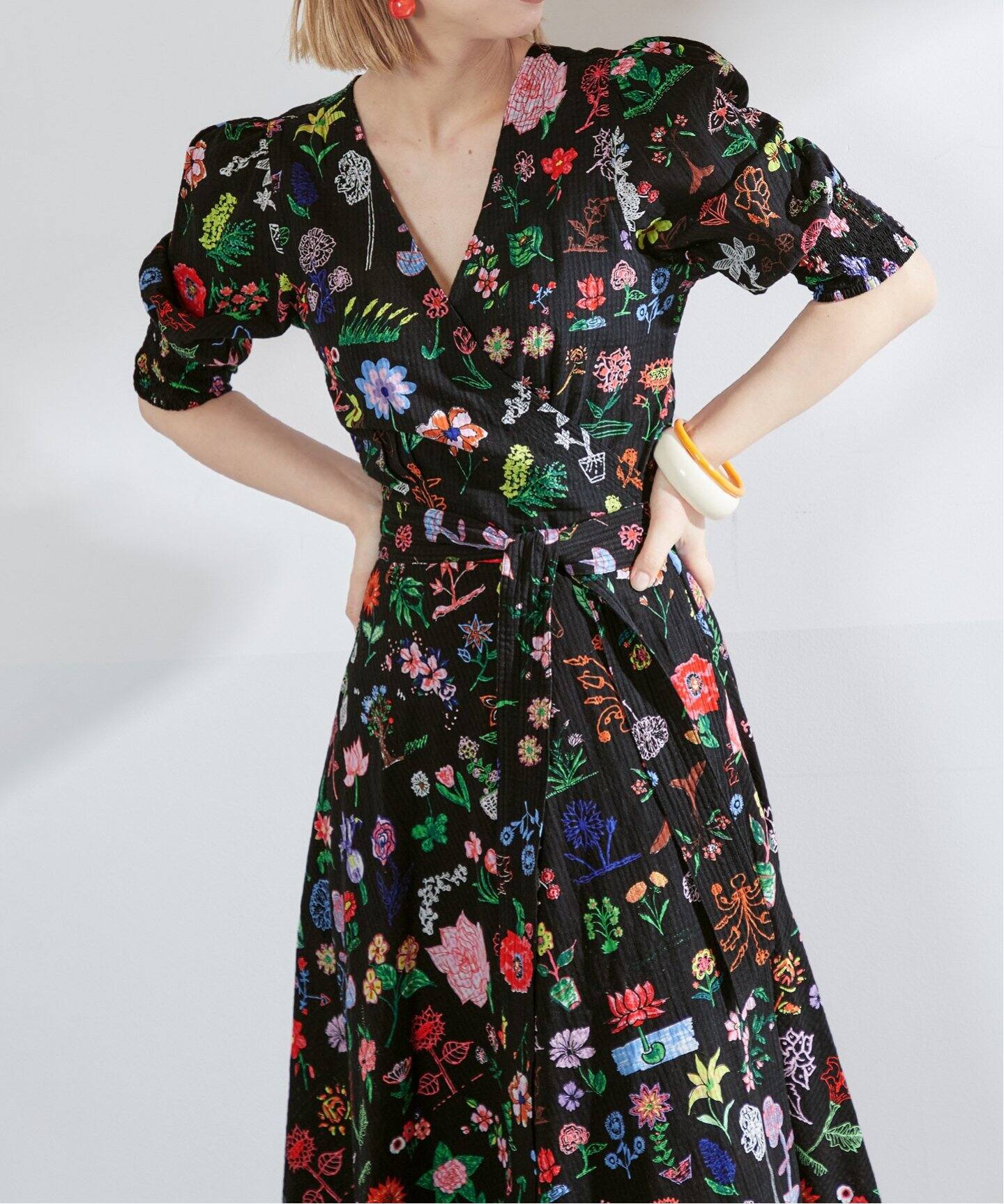 Mii / ミイ】PRINTED FLOWER MOTIF WRAP DRESS（ワンピース）｜VERMEIL 