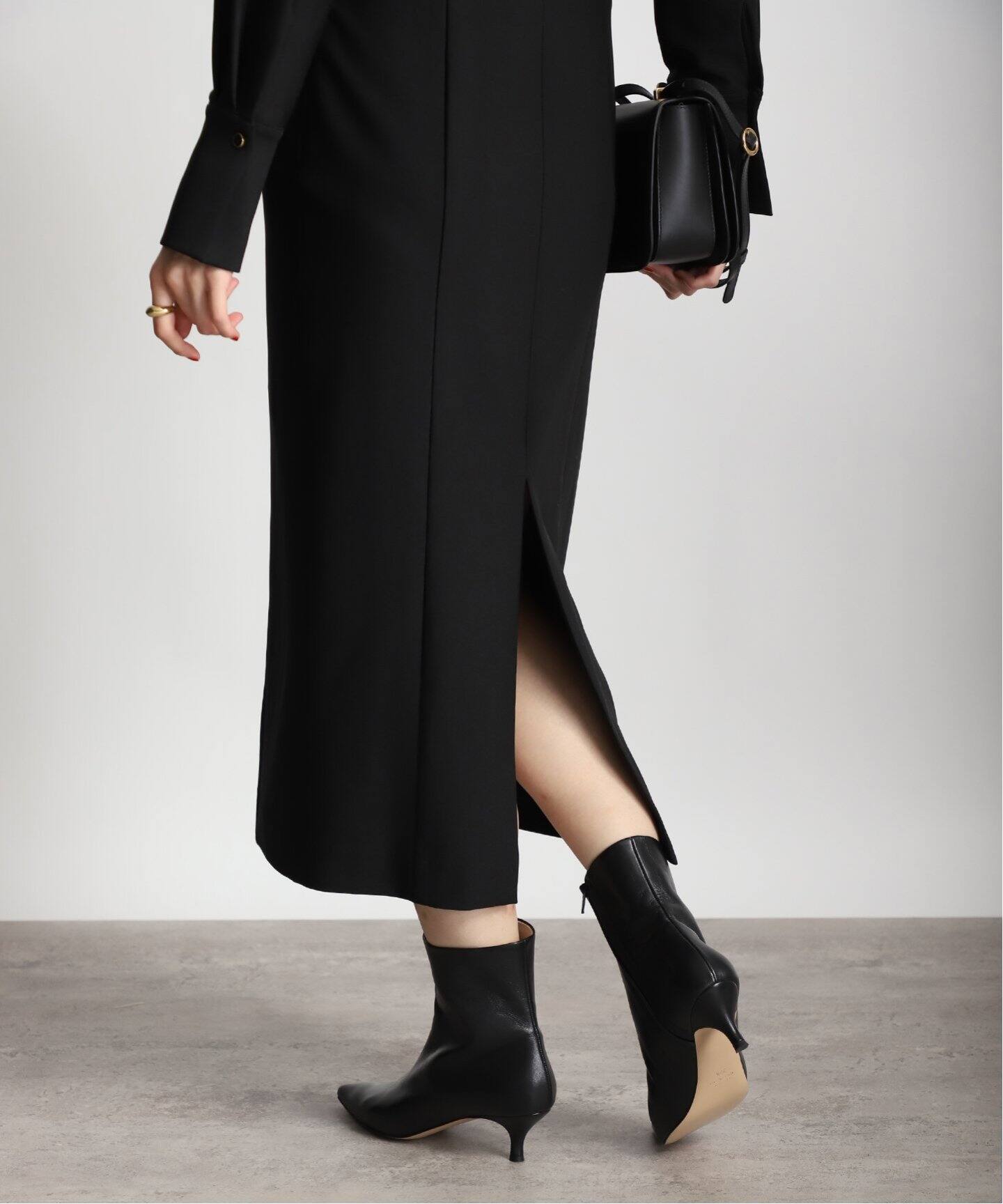 Room no.8 BLACK/ルームエイトブラック】AIR JRSY SHIRTS DRESS  