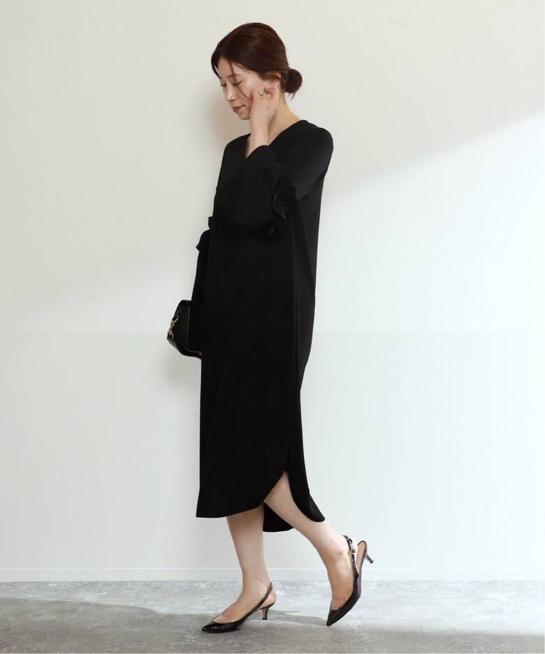 Room no.8 BLACK/ルームエイトブラック】MAT SATIN FRILL/S V/N DRESS 