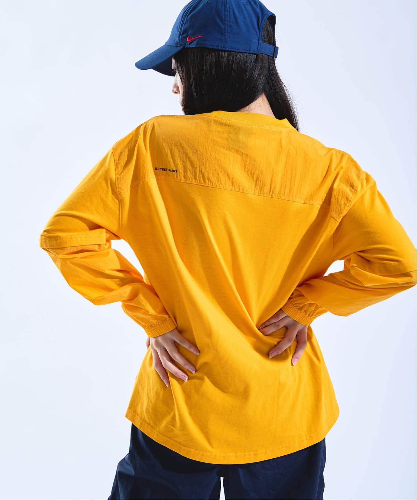Nike パリ・サンジェルマン イエローauthentic M 美品】NIKE エアジョーダン×パリサンジェルマン セットアップ