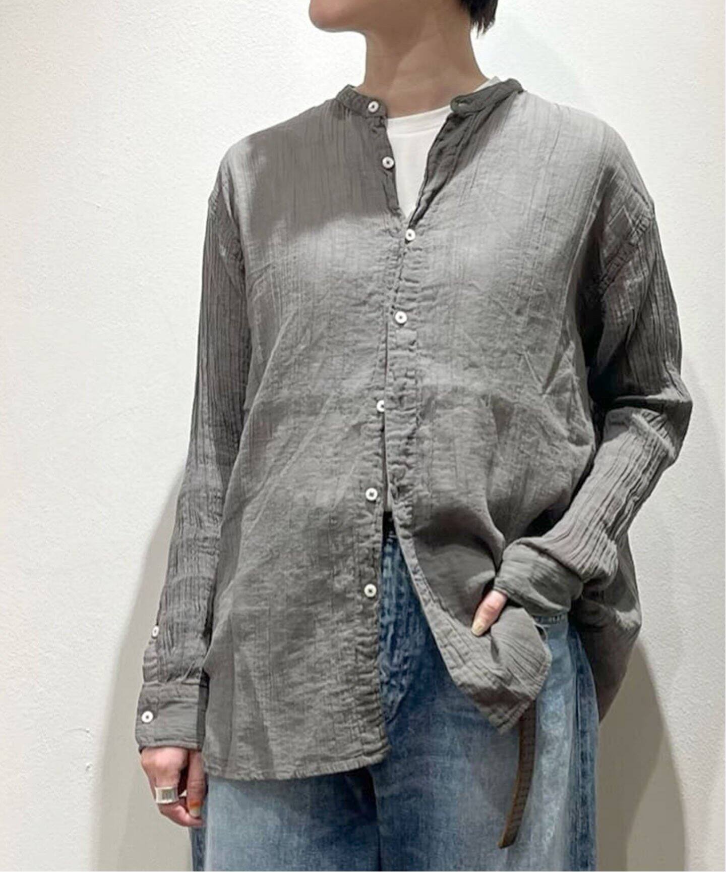 ARMEN/アーメン】GAUSE BANDED COLLAR SHIRT（シャツ／ブラウス