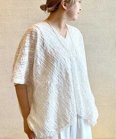 SOIL/ソイル】COTTON VOILE ALL LACE PONCHOのコーディネートスナップ