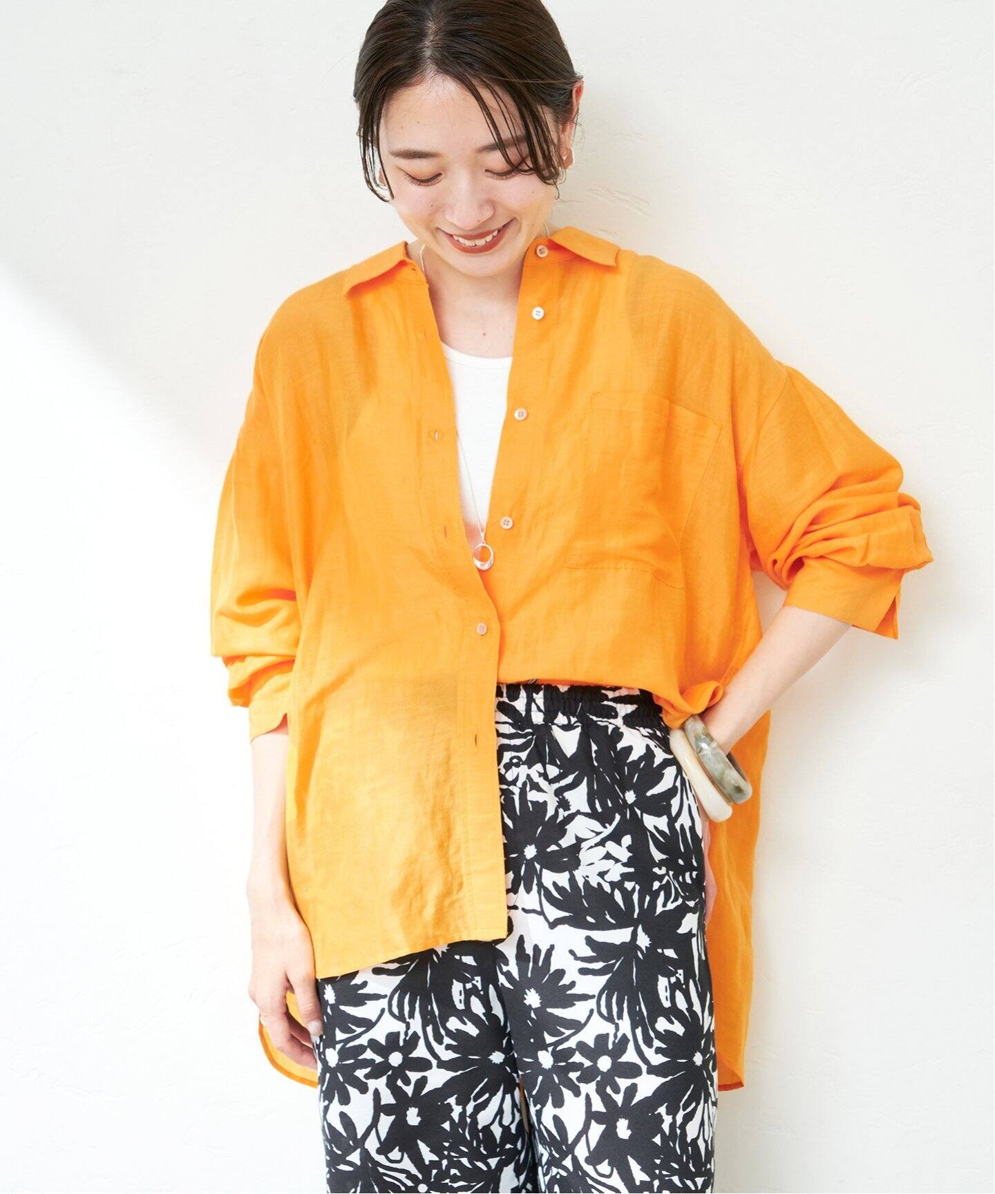 【新品タグ付き】IENA ラミーリヨセルスリットシャツ　38 IENA 新品未使用タグ付き ラミーリヨセルスリットシャツ 38