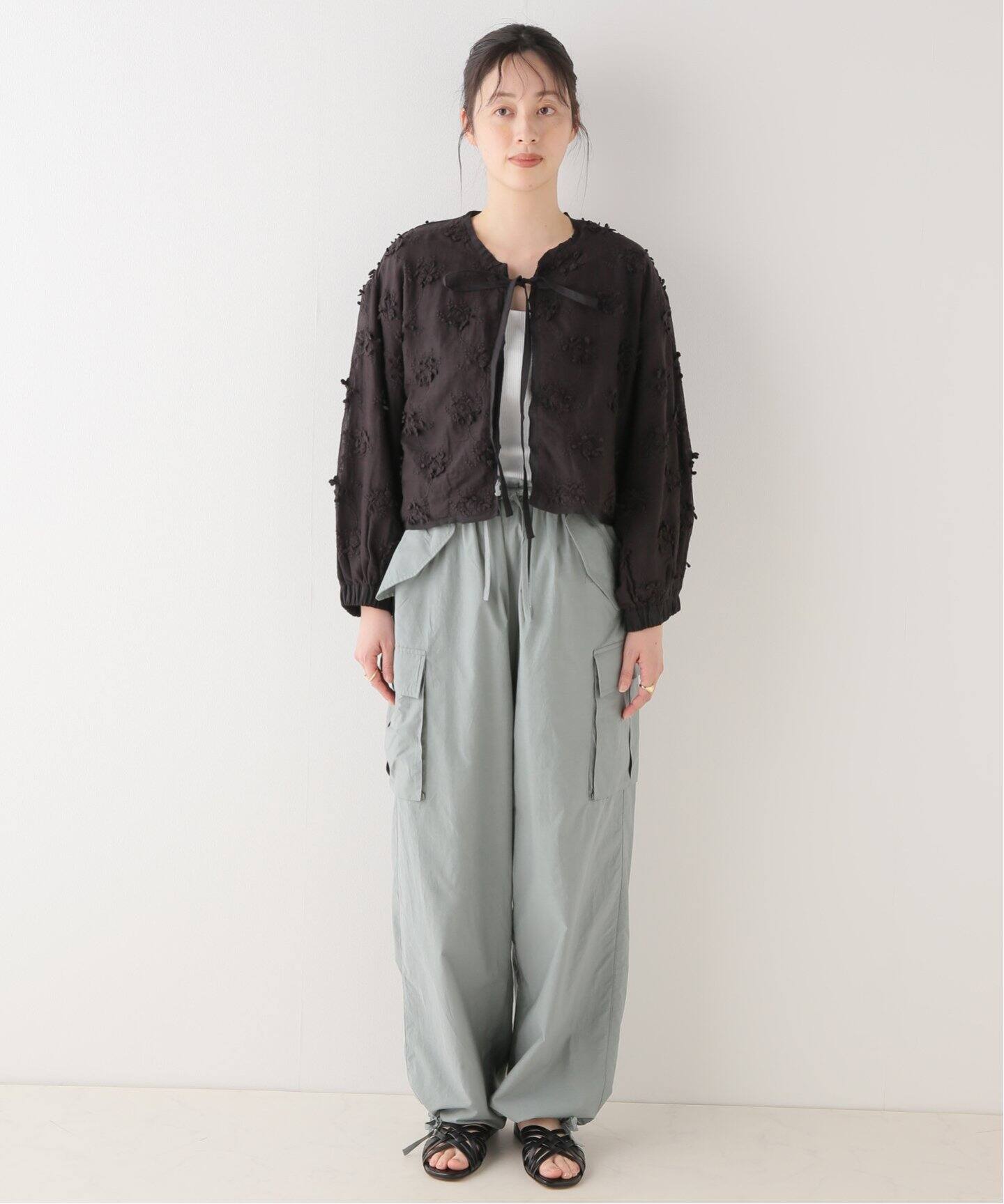 crinkle crinkle crinkle】sheer cotton 3D embroidery boler（シャツ 