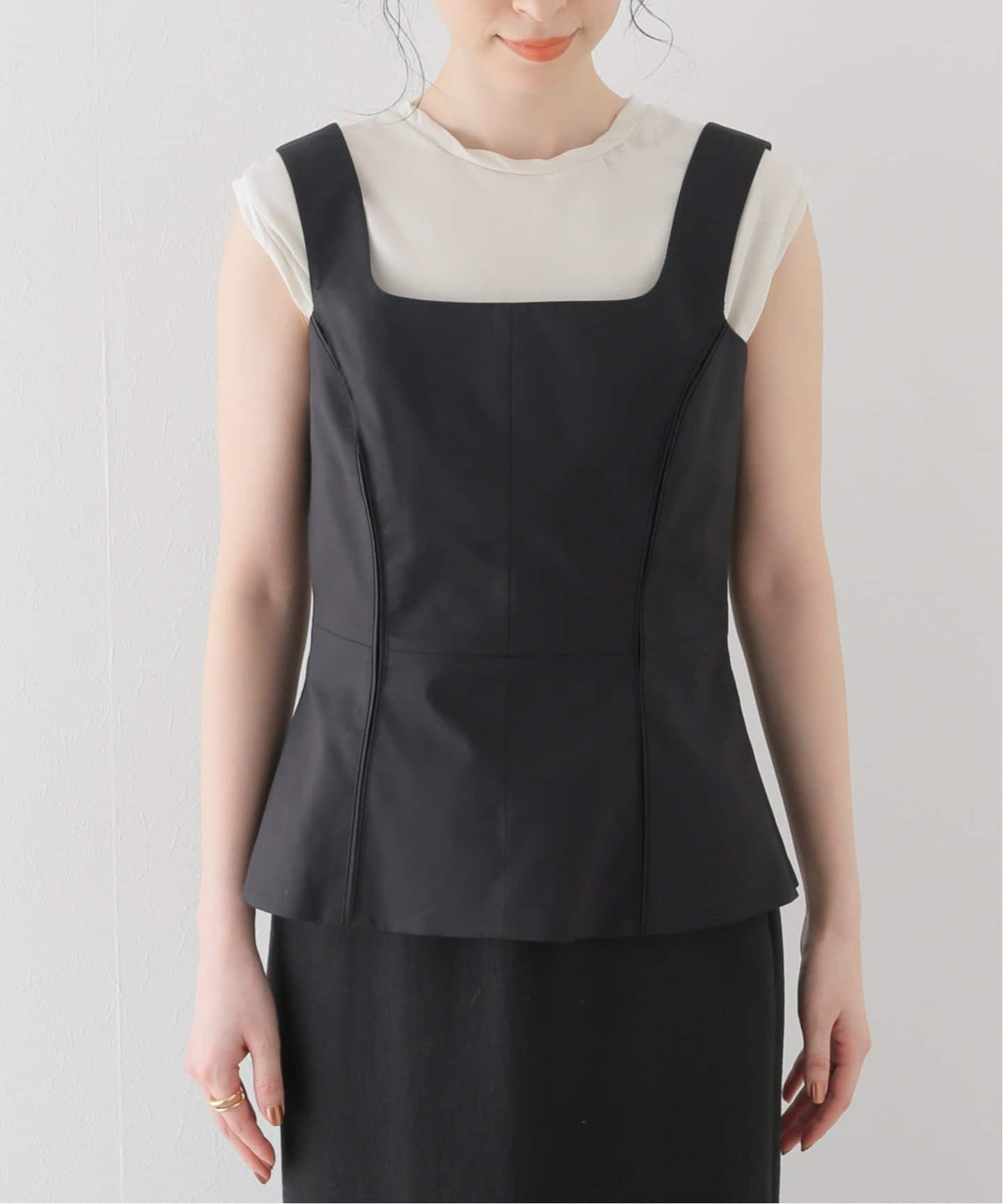ロシャス ROCHAS シャツ ロシャス ROCHAS RカットワークロゴTシャツ コットン ホワイト
