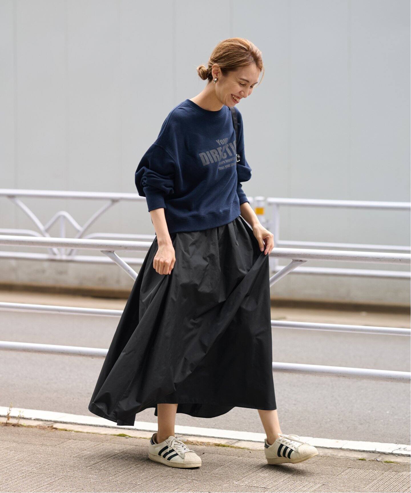 タフタギャザースカート（ロング・マキシ丈スカート）｜FRAMeWORK  