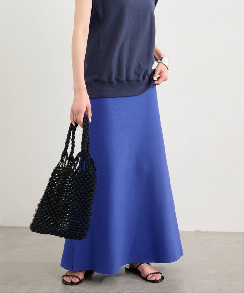 ウォッシャブルスムースフレアスカート（ロング・マキシ丈スカート  